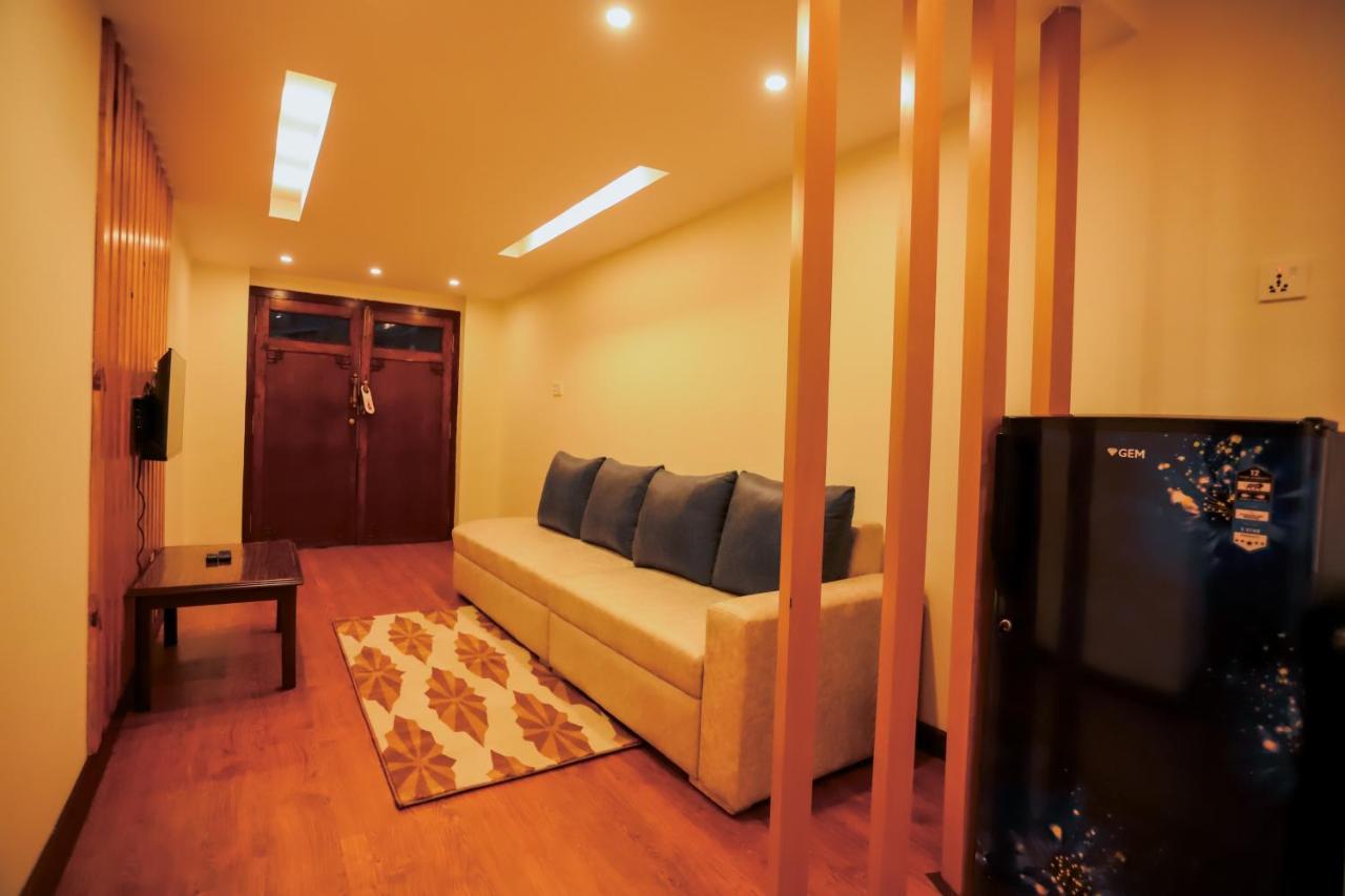 Kathmandu Business Hotel Εξωτερικό φωτογραφία