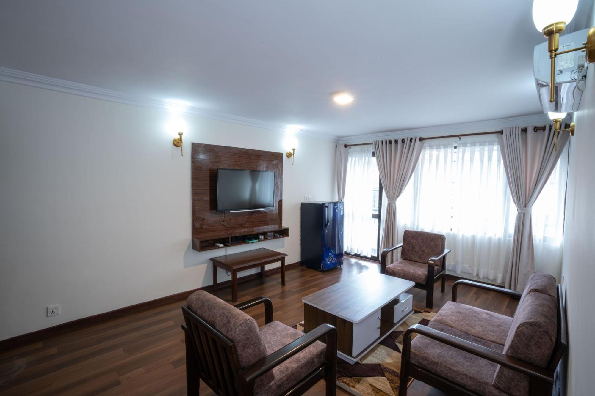 Kathmandu Business Hotel Εξωτερικό φωτογραφία