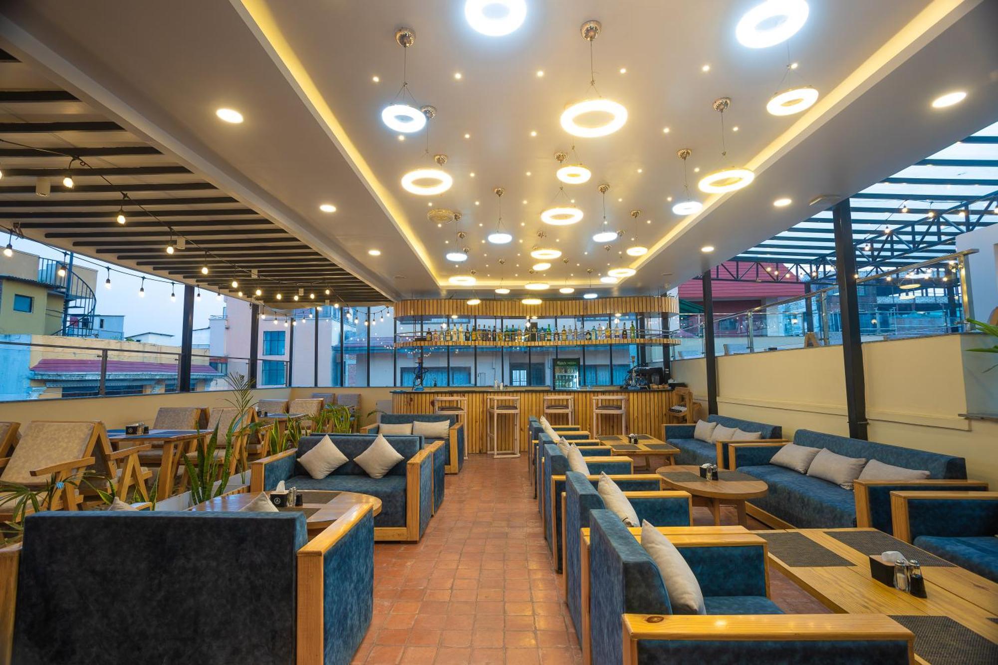 Kathmandu Business Hotel Εξωτερικό φωτογραφία