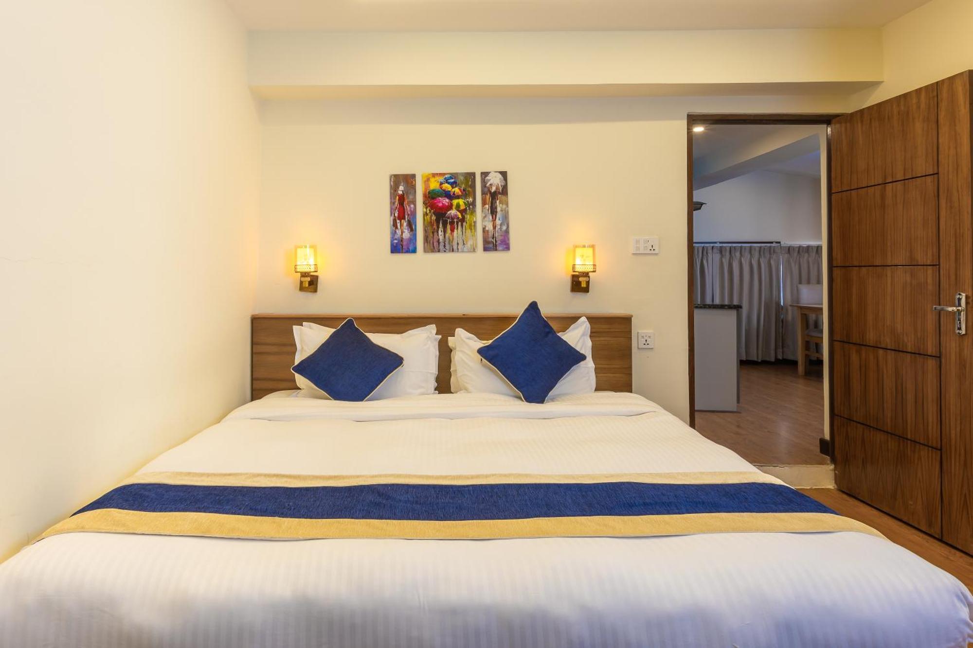 Kathmandu Business Hotel Εξωτερικό φωτογραφία